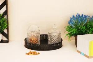 ROUND METAL TRAY IN BLACK COLOUR